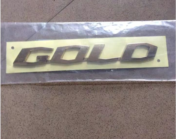 Chữ Gold Lớn Xe Hyundai